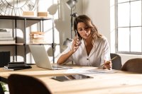Werken als virtual assistant? Tips om georganiseerd inkomsten te genereren